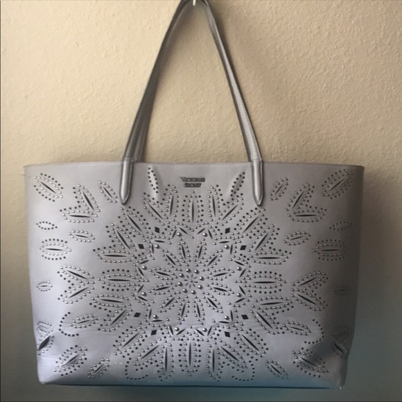 Bundle 2 Victoria’s Secret Totes NWT Black w/ Silver Tassel & 1 Gray Stu… - Picture 7 of 15